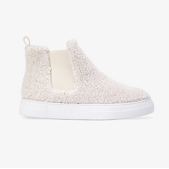 Cream Sherpa high tops - Picture 2 of 7